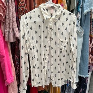 Like new cream and black western wear button down forever 21 size small